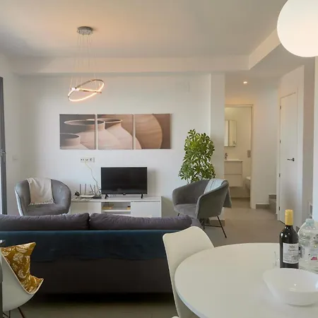 아파트 Penthouse Balcon Del Mar Deluxe 4 - 3 Terraces, Heated Pool & Sea Views In