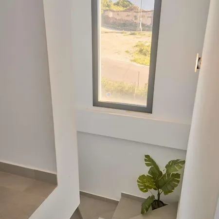 Penthouse Balcon Del Mar Deluxe 4 - 3 Terraces, Heated Pool & Sea Views In 네르하